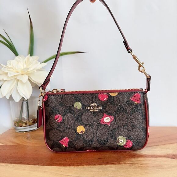 Coach Nolita 19 In Signature Canvas wristlet With‎ Ornament Print - Picture 1 of 7